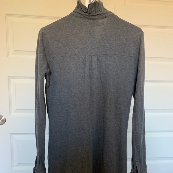 Burberry | Long Sleeve Ruffle Collar Polo Dress Medium - Picture 4 of 5